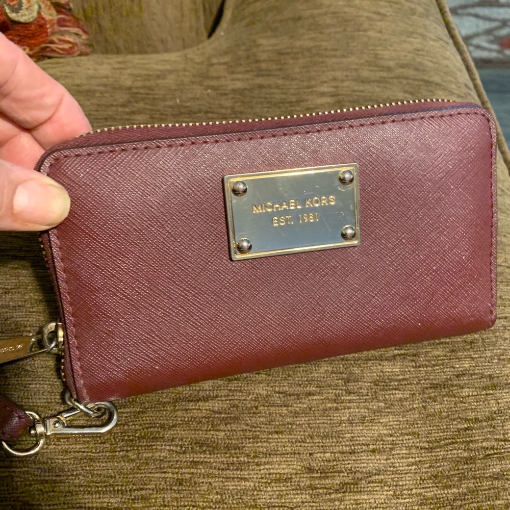 Beautiful clutch wallet wristlet